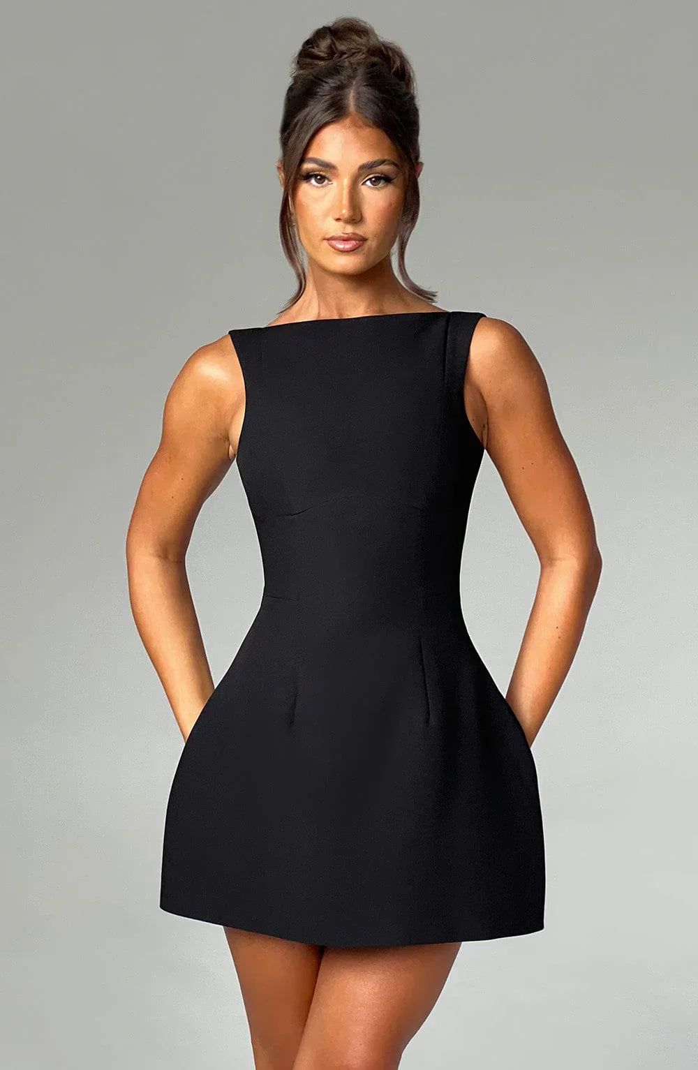 ROBE MINI DOS NU LILA - NOIRE